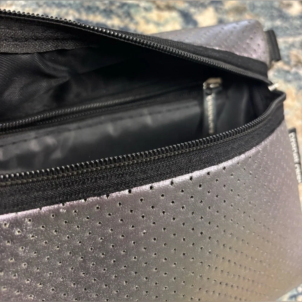 Prenelove silver wristlet